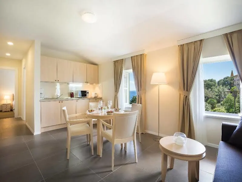 Apartments Belvedere - Liburnia Lovran Croaţia